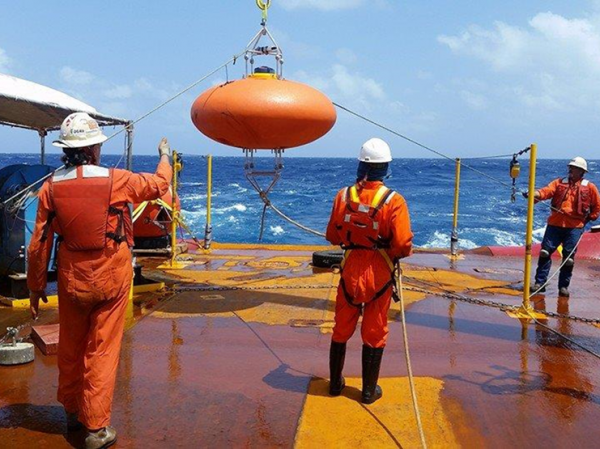 DeepWater Buoyancy Elliptical ADCP Buoy Deployment 2 - DeepWater Buoyancy